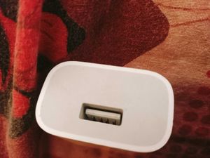 Original Apple Power Adapter