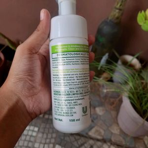 !! Simple Kind To Skin Refreshing Facial Foam