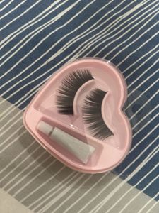 False Eyelashes with Glue