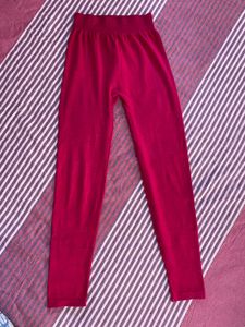 Comfortable Magenta Leggings