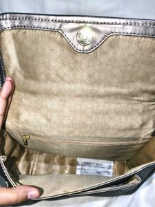 Chic Quilted Chain Sling Bag metallic silver