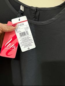 Black 3/4 Sleeve Top