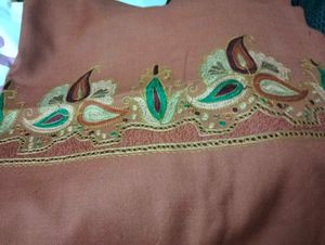Embroidered showal