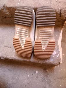 New Condition Shoes And Fashion