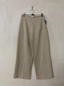 Chic Beige Wide-Leg Trousers