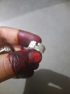silver toe rings