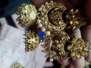 Elegant Gold-Tone tika Jewelry Set