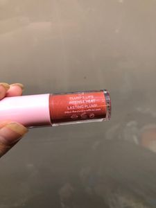 PLUMP Glossy Lip Gloss