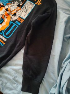 sweatshirt