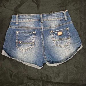 Stylish Distressed Denim Shorts y2k