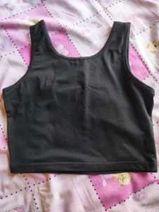 Black Heart Graphic Crop Top