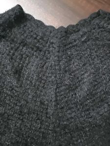 balloon style Black Knit Sweater Vest