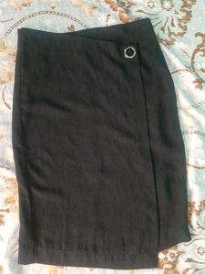 Chic Black Midi Dress