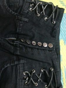Black Skinny Jeans
