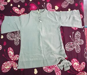 Stylish Pearl Embellished Kurta for Women