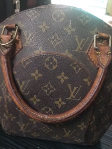 Louis Vuitton Monogram Ellipse Handbag