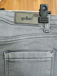 Grey High-Waisted Skinny Jeans