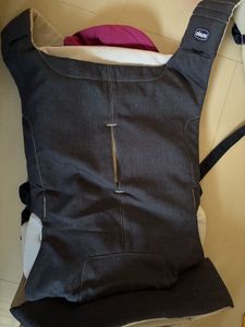 Chicco myamaki Baby Carrier