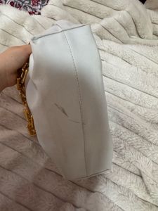 Chic White Handbag with Gold Chain