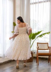 Chic Floral Print Tiered Midi Dress