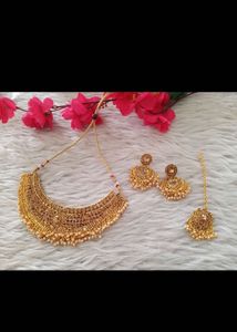 Gold plated Necklace Set with Earrings &amp; Maangtikk