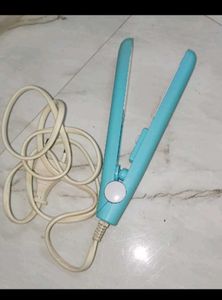 Mini Hair Straightener