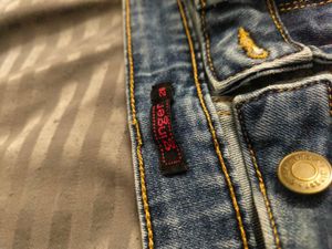 Ripped High-Waisted Skinny Jeans from Lifestyle