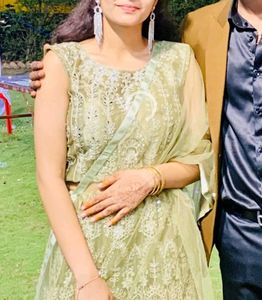 beautiful green lehnga chunri with shrug