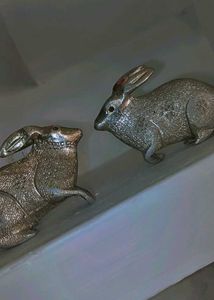 Decorative Rabbit Showpiece Set