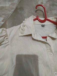 Elegant Pearl Detail Cropped Blouse
