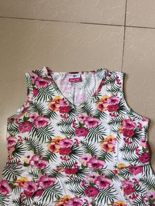 Beautiful Floral Print Sleeveless Dress