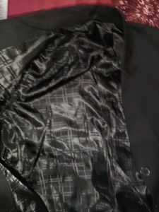Chic Women's Blazer