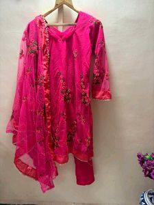 Stunning Pink Embroidered Kurti Set