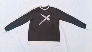 Black full hand t-shirt
