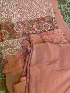 Elegant Pink Embroidered Kurta
