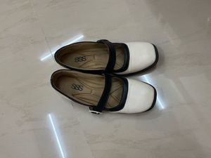 Chic Mary Jane Style Heels 🥿