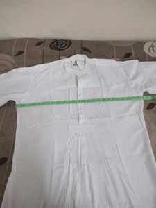 SALE!!ivory classic white tunic top