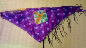 Triangle shape Purple Bandhani Dupatta w/ tassels