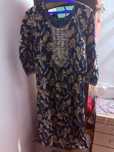 Stylish Floral Print Kurta set blue
