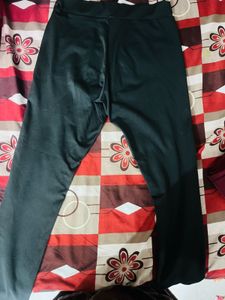Stylish Cropped Leggings