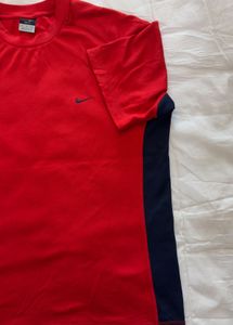 Nike Dri-FIT Red T-Shirt