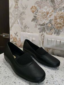Classic pure leather Black Loafer sandels