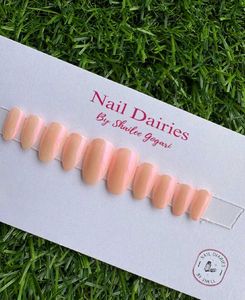 Set of 3  Press-On Nails