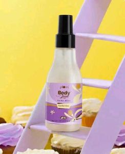 Plum BodyLovin' Vanilla Vibes Mist