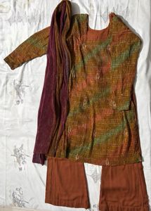 Stylish Printed Kurta Set with Dupatta