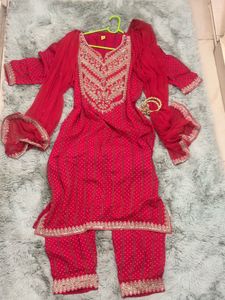 Neeru’s Red L 🔥 kurta With Pallazo And dupatta