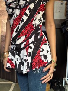 Y2k asymmetrical peplum top