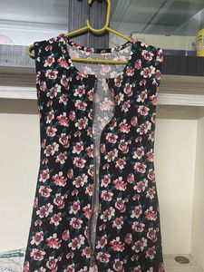 Floral Kurti In Slit Cut pattern