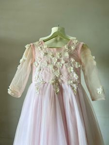 Elegant Pink Tulle Gown with Floral Appliques