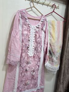 Beautiful Pink Floral Kurta Set with Dupatta